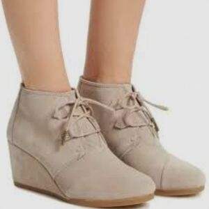 Toms Beige Lace Ankle Boots Wedges